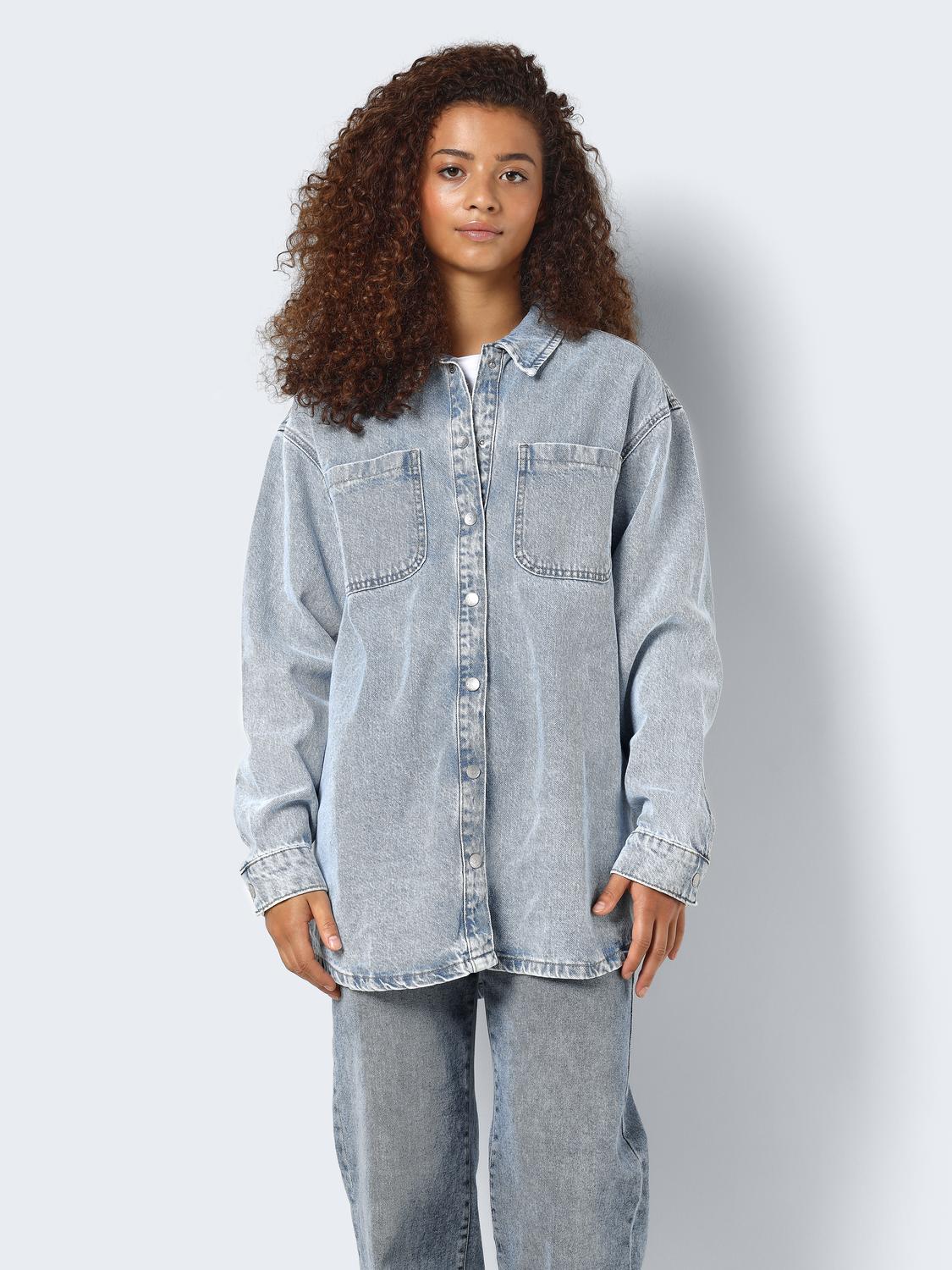 model_shot-front